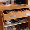 Finishing touches, handles and details